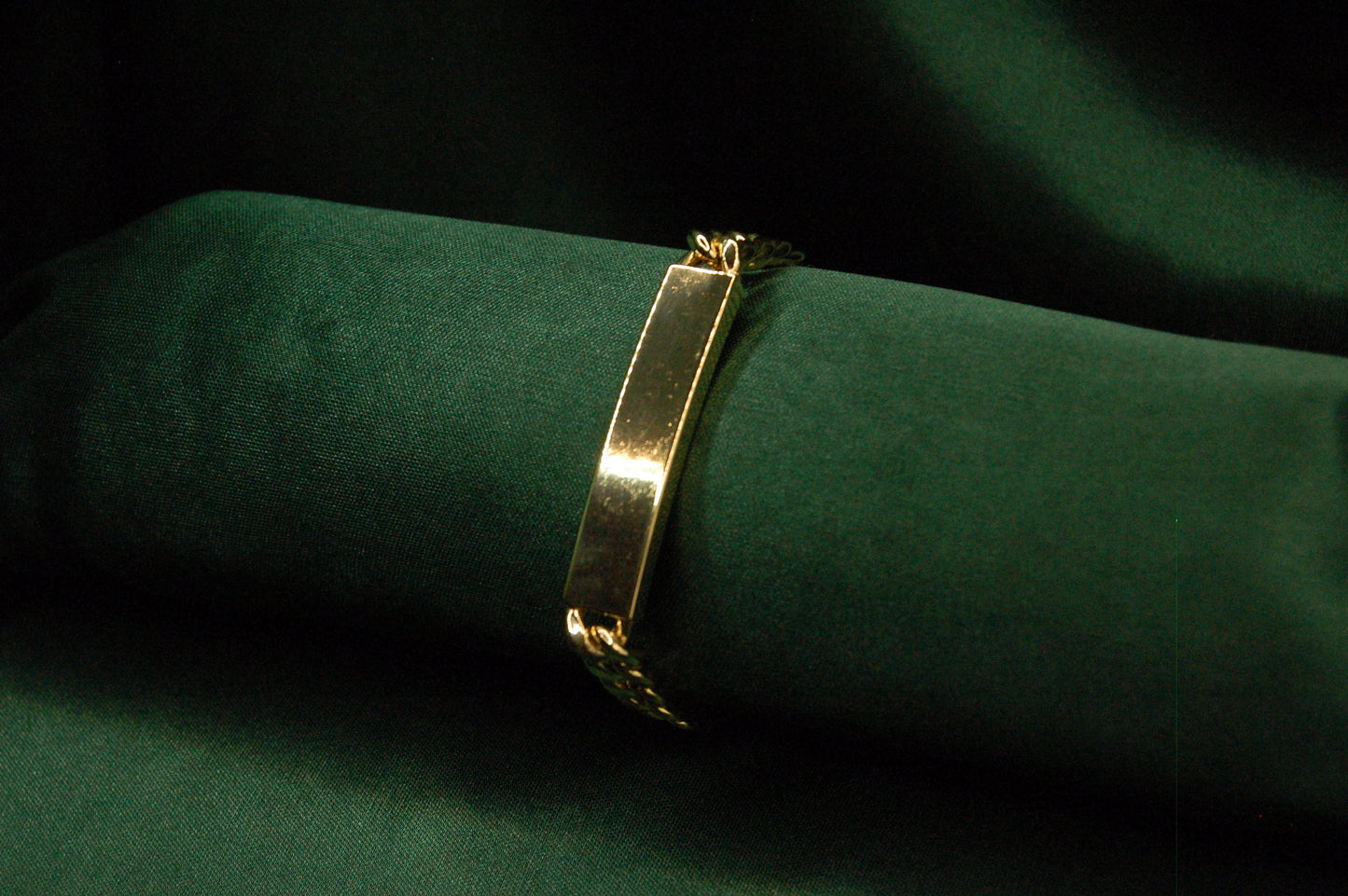 GOUDEN CUBAN NAAMPLAAT HEREN ARMBAND