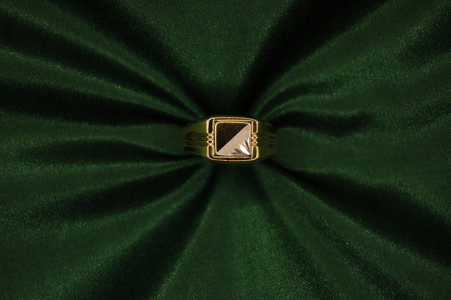 GOUDEN CLAUDE ZEGEL HEREN RING